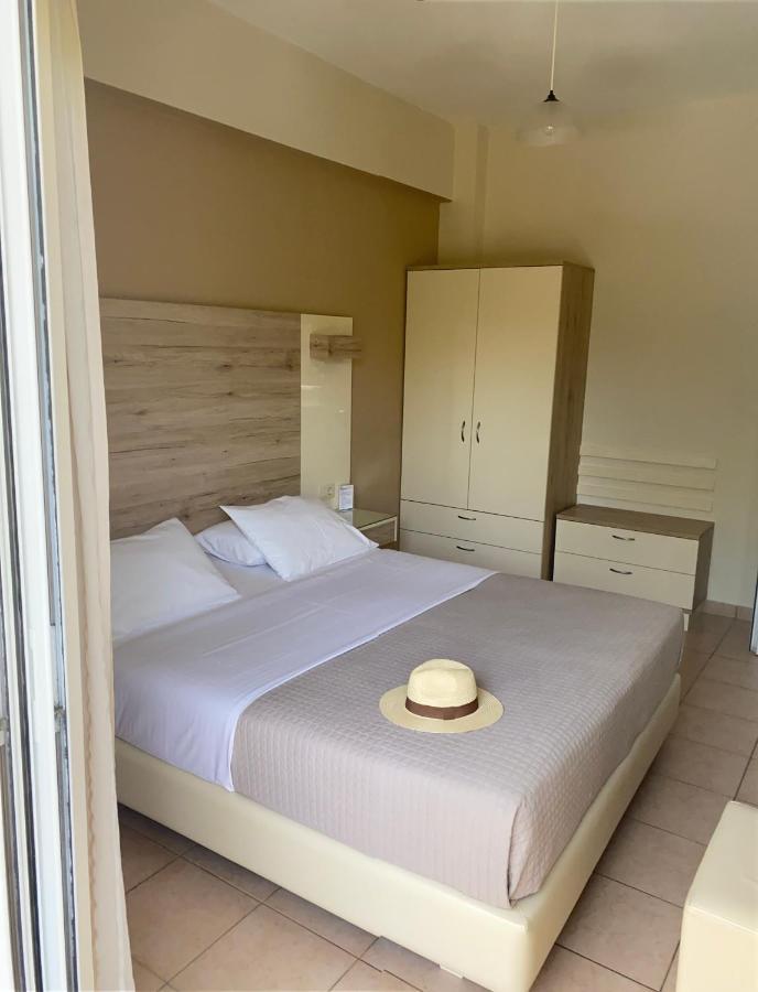 Poseidon Studios & Apartments Paleohóra Kültér fotó