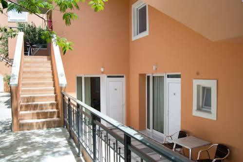 Poseidon Studios & Apartments Paleohóra Kültér fotó