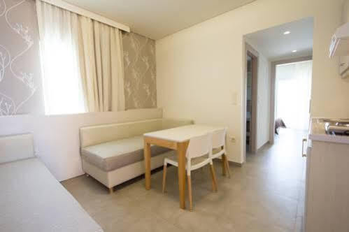 Poseidon Studios & Apartments Paleohóra Kültér fotó